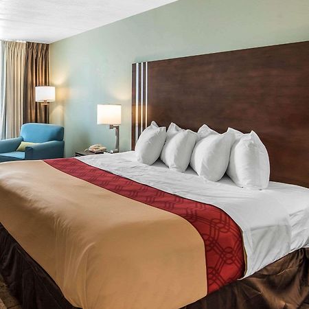 Econo Lodge Oak Grove-Blue Springs Экстерьер фото