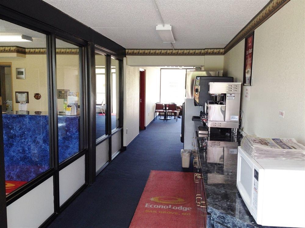Econo Lodge Oak Grove-Blue Springs Экстерьер фото