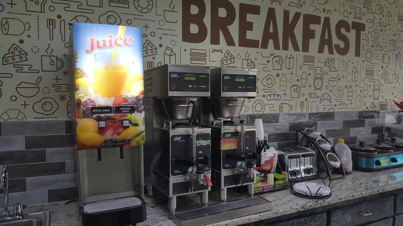Econo Lodge Oak Grove-Blue Springs Экстерьер фото