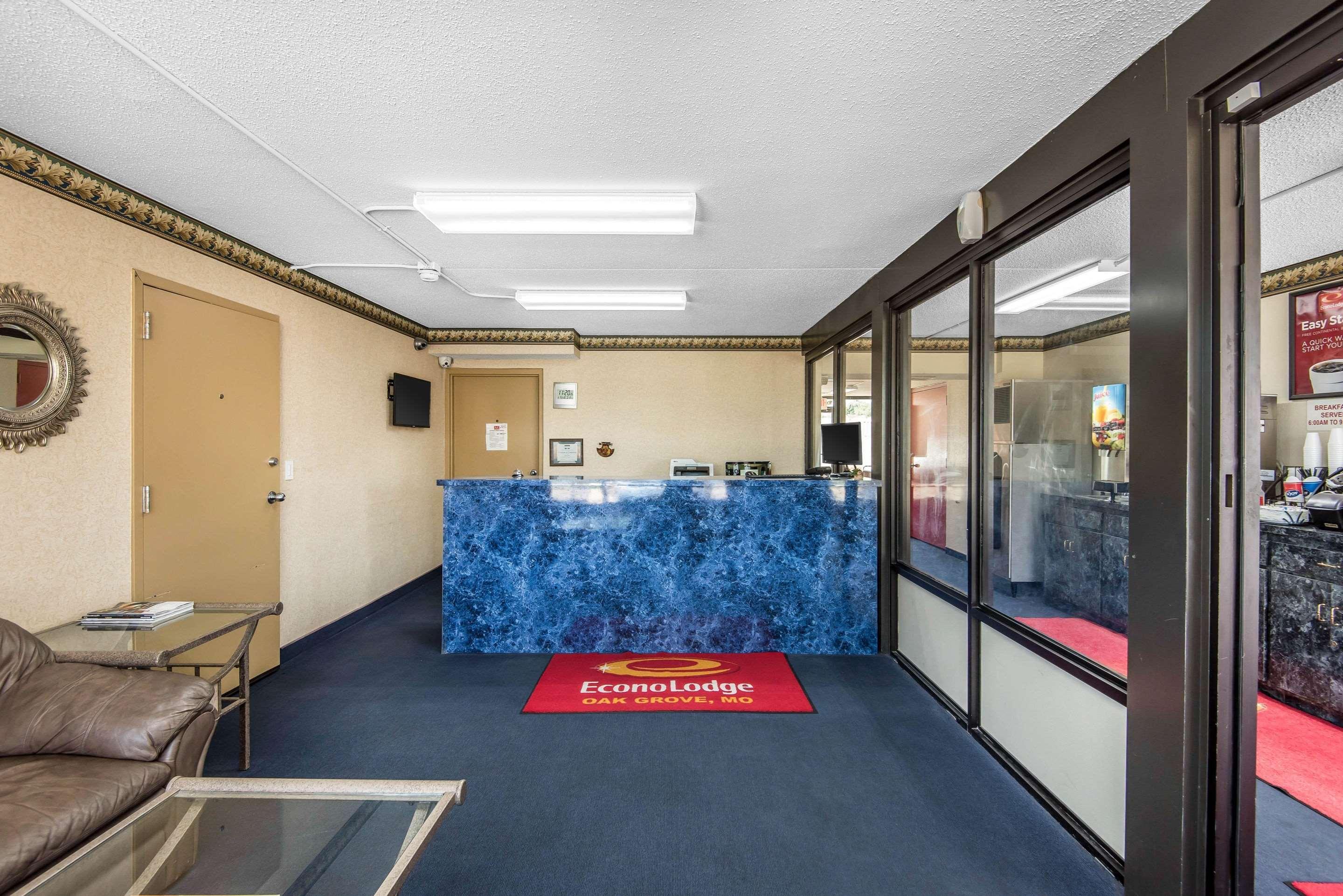 Econo Lodge Oak Grove-Blue Springs Экстерьер фото