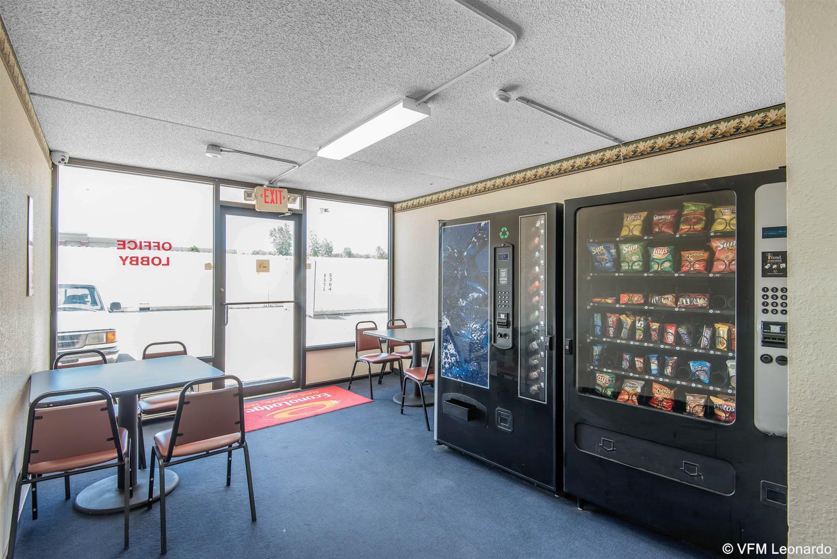 Econo Lodge Oak Grove-Blue Springs Экстерьер фото