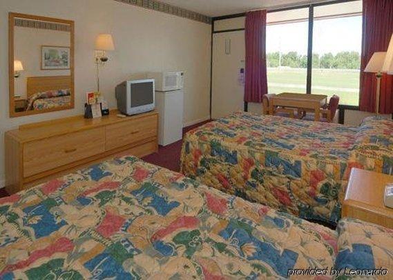 Econo Lodge Oak Grove-Blue Springs Номер фото