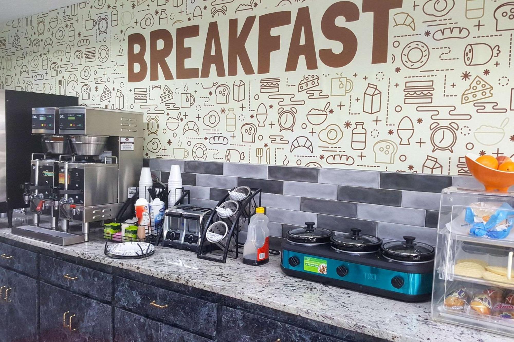 Econo Lodge Oak Grove-Blue Springs Экстерьер фото